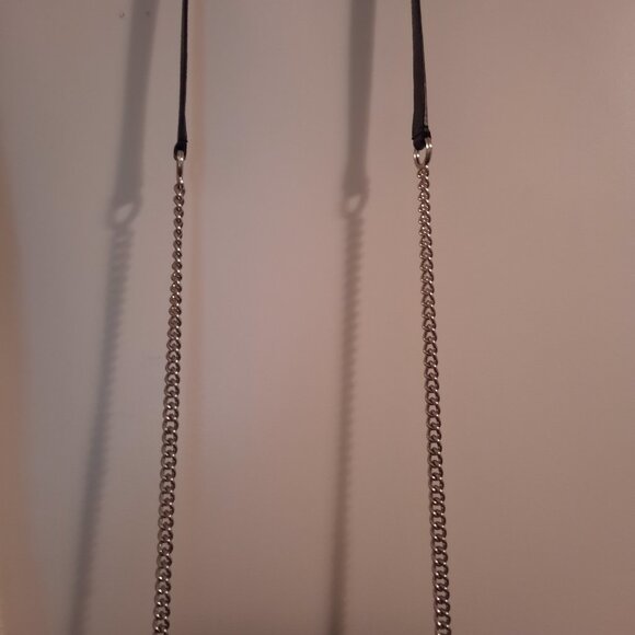 Pre-Owned COACH Klare Crossbody 25 w/Silver Chain in Black - Picture 13 of 15